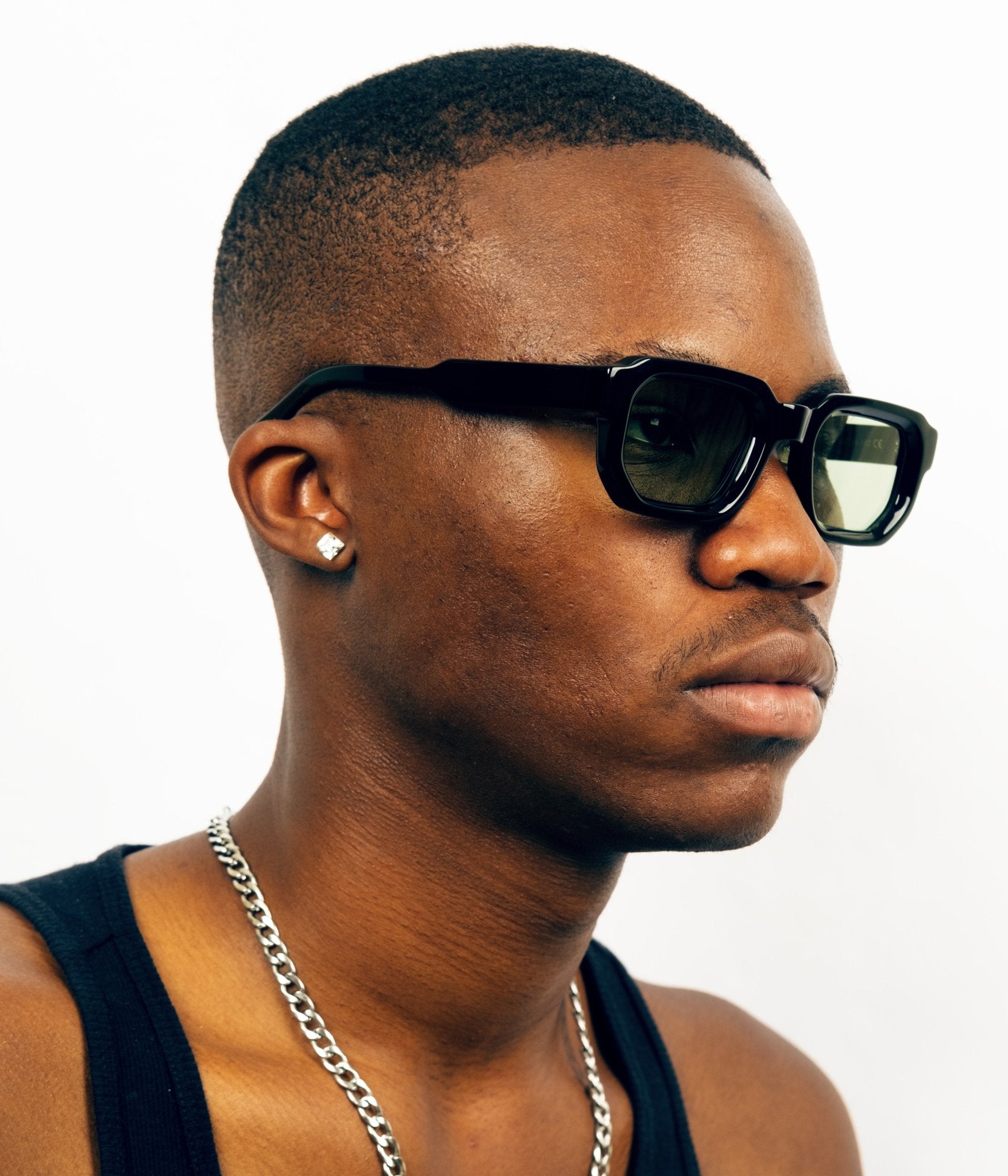 milk* eyewear Jules Sunglasses - gloss Black, Green lens. - milk* eyewear